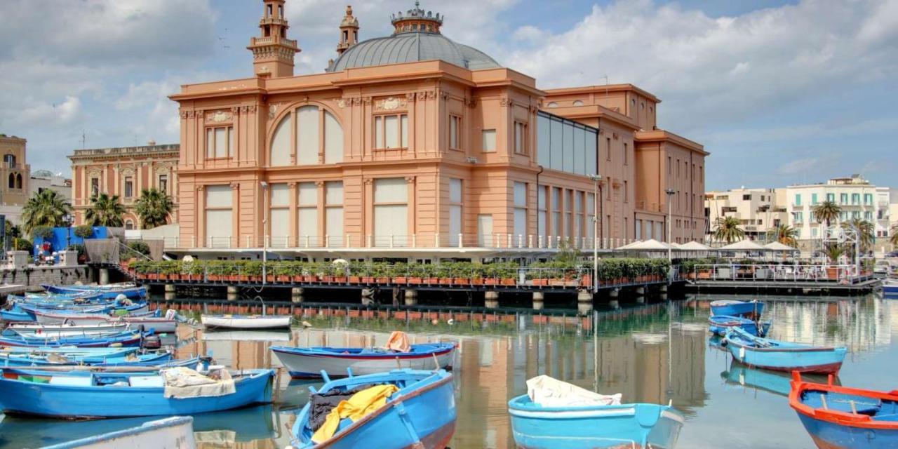 Residenze Benedetto Croce Hotel Bari Exterior foto